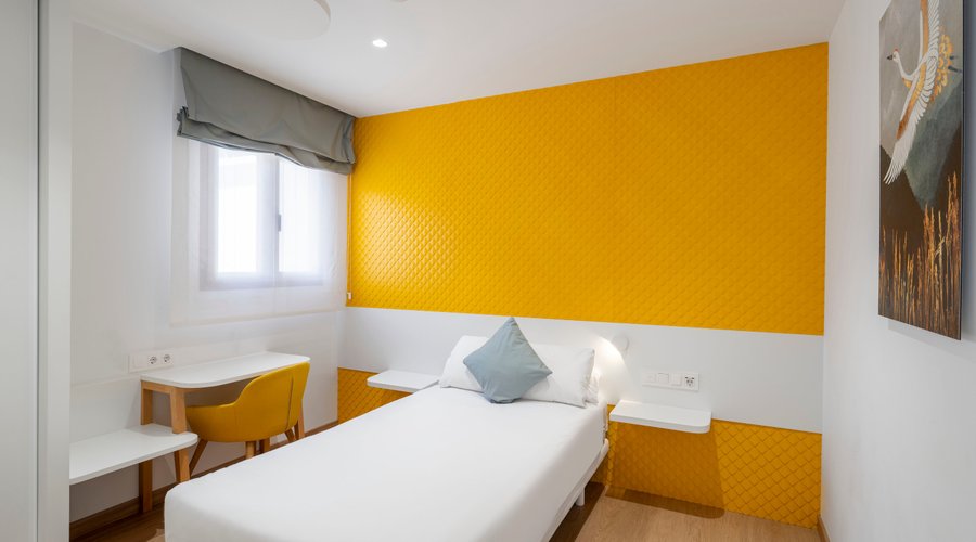 Single Room in Triple Superior Apartment || Habitación individual en apartamento triple superior