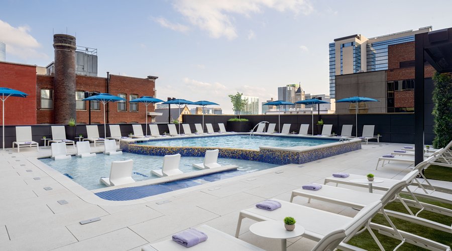 Outdoor Rooftop Pool