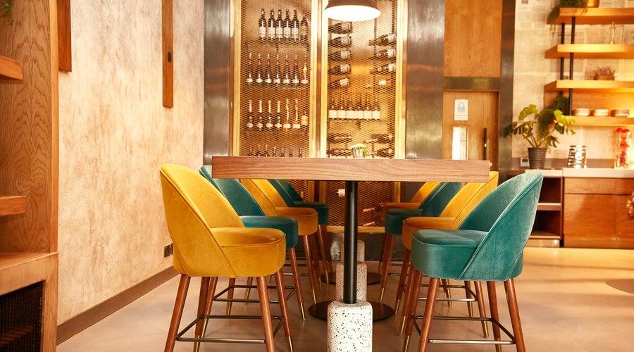 The Other Room Bold, Simple Farm-to-table Dining A pool & lawn-side restaurant bathed in sunlight Farm-to-table ingredients boldly, but simply prepared to let the natural flavours shine Scandinavian-styled interior Buffet and a-la-carte breakfasts and lunches Private dining and culinary events, late afternoons and evenings