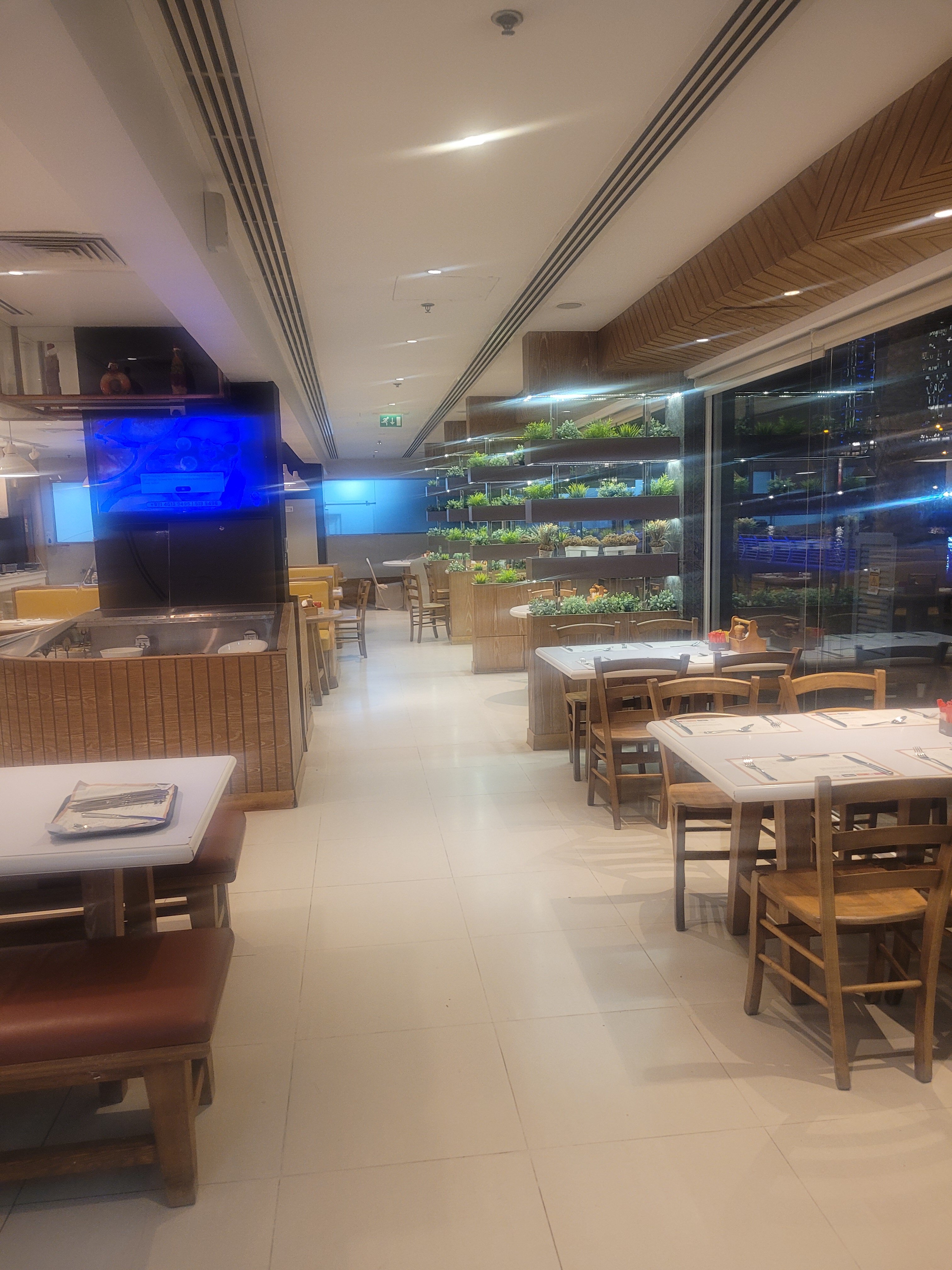 The market restaurant discount