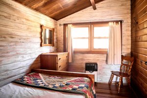 Room & Suite