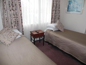 Room & Suite
