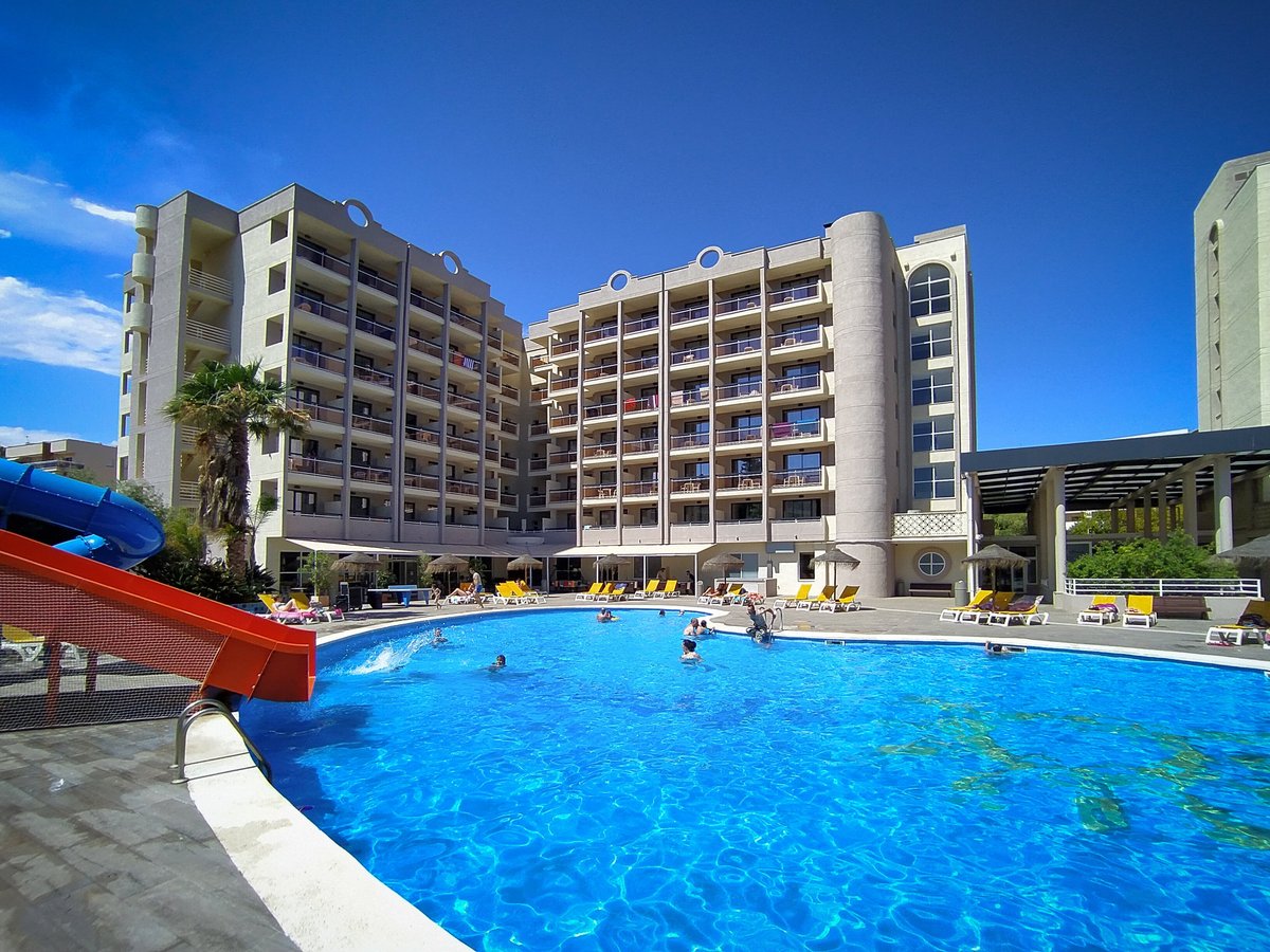 Oh no, swingers hotel? - Review of Magnolia Hotel, Salou, Spain -  Tripadvisor