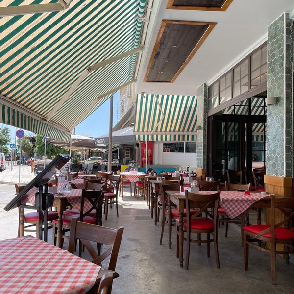 Best 알렉산드로폴리 피자 맛집 - Tripadvisor