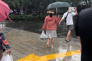 Khách du lịch