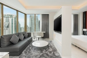 Room & Suite