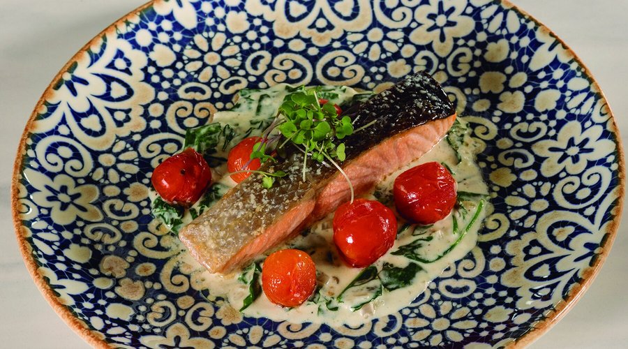 Salmon and Cream Cheese Bake (Salmón al Horno con Queso Crema)