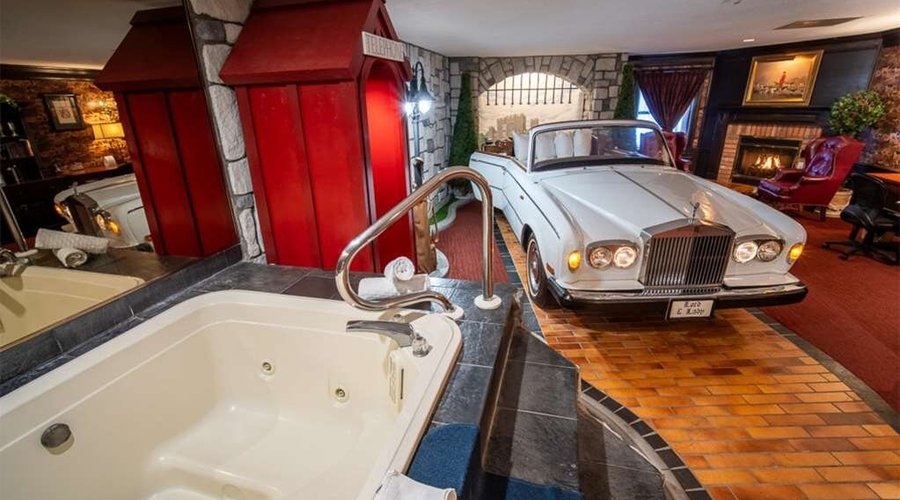 The Lord and Lady Suite