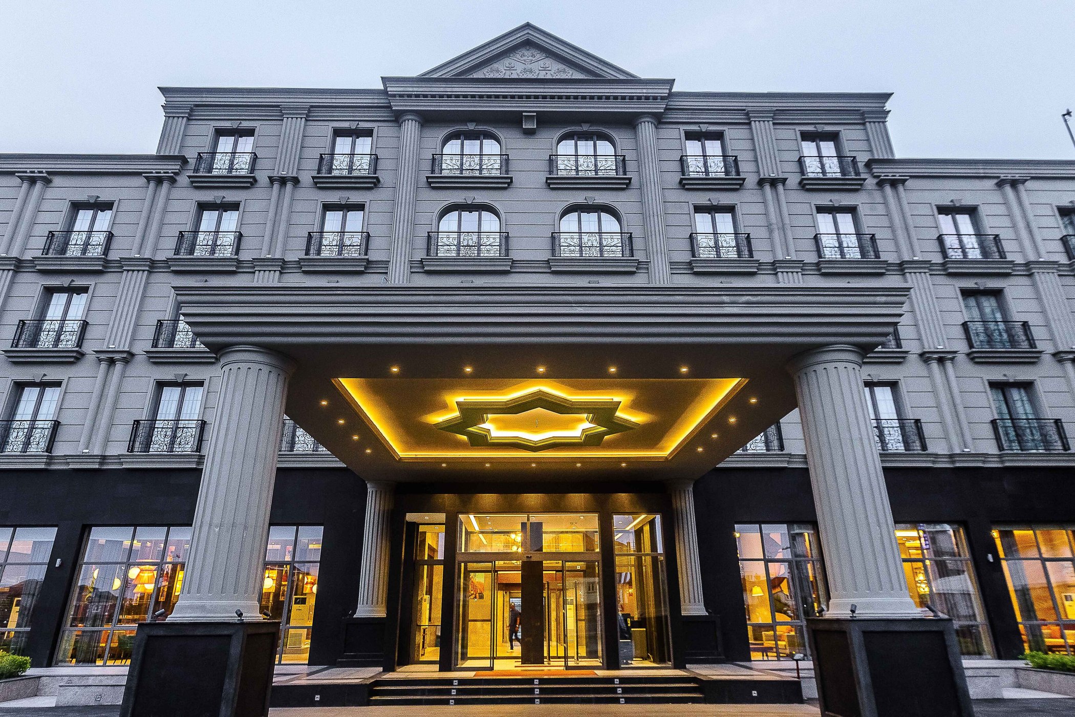 J's Signature Hotel image