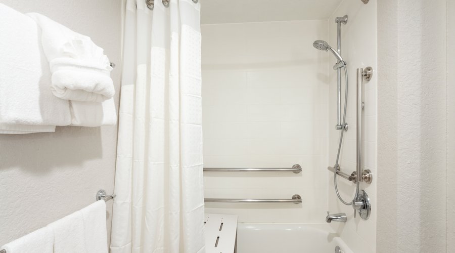 ADA Bathtub