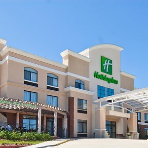 Welcome to Holiday Inn Vicksburg located in the city off I-20.