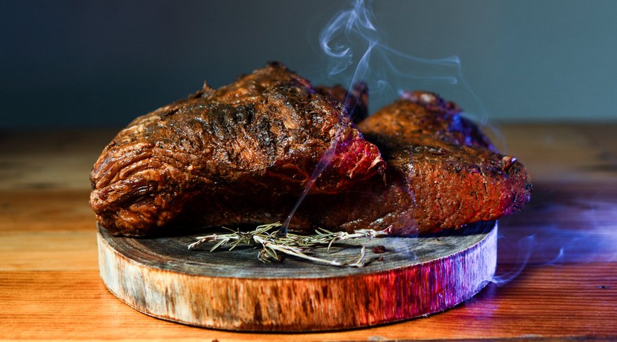 Tambien contamos con Brisket por kg para tus reuniones familiares