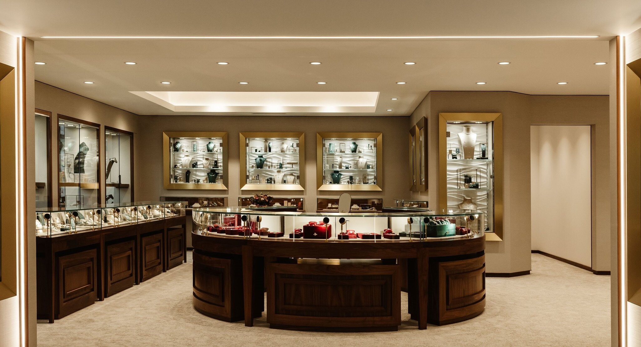 Finnies the jeweller discount