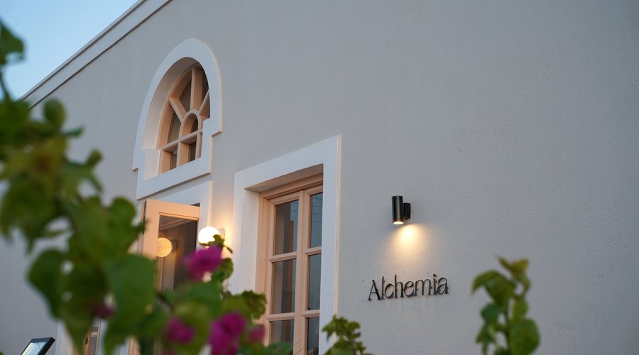 Alchemia Lounge Cuisine