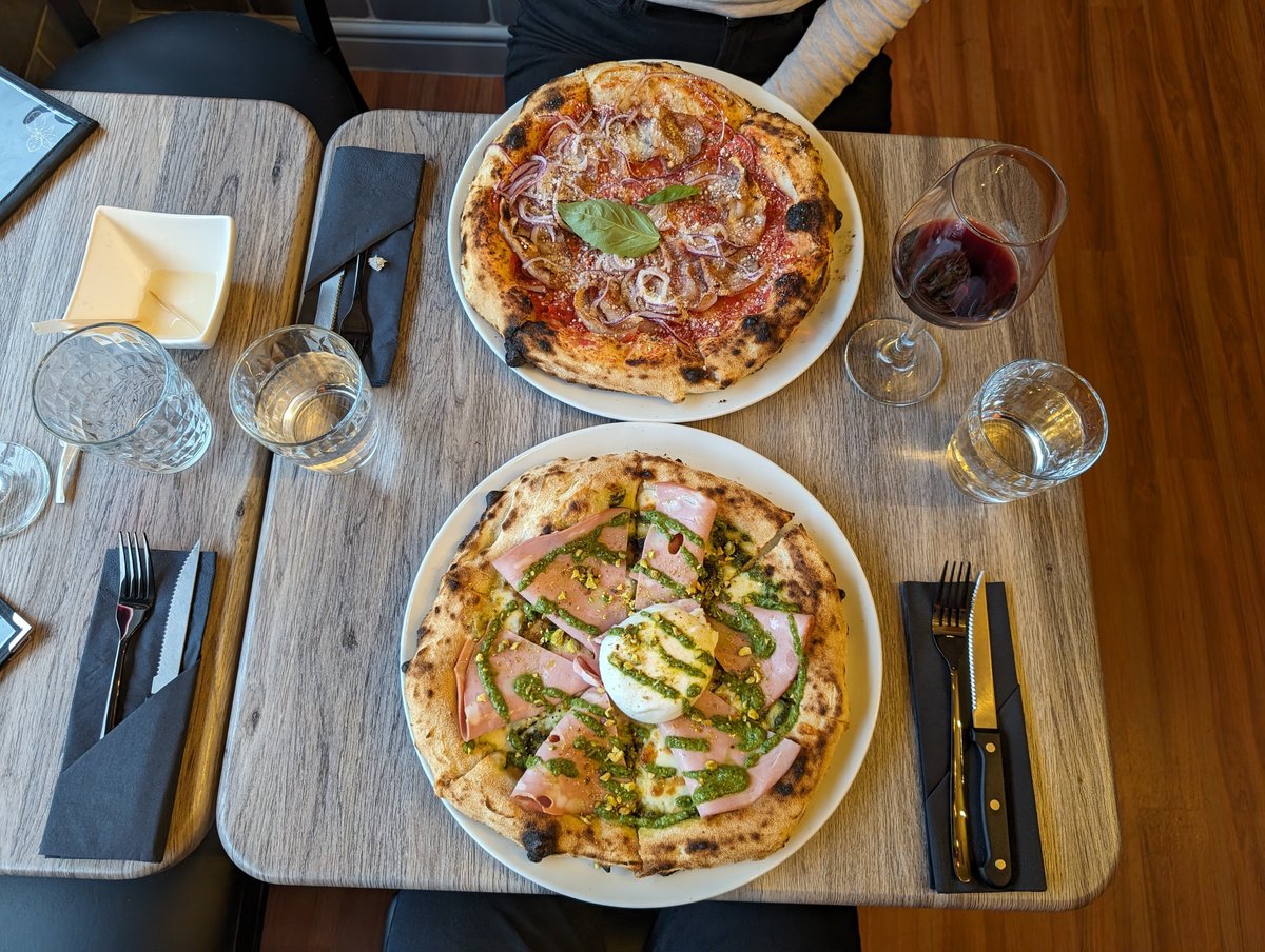 DOPE CRUSTS NEAPOLITAN PIZZA, Birkenhead - Updated 2024 Restaurant ...