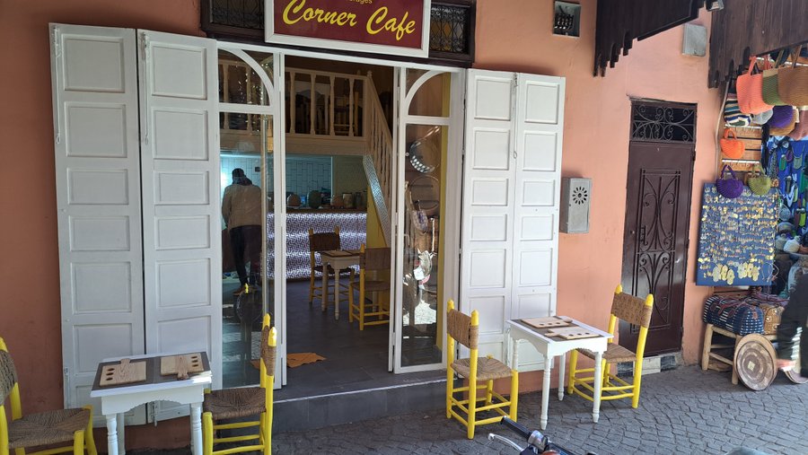 Intérieur Corner Café