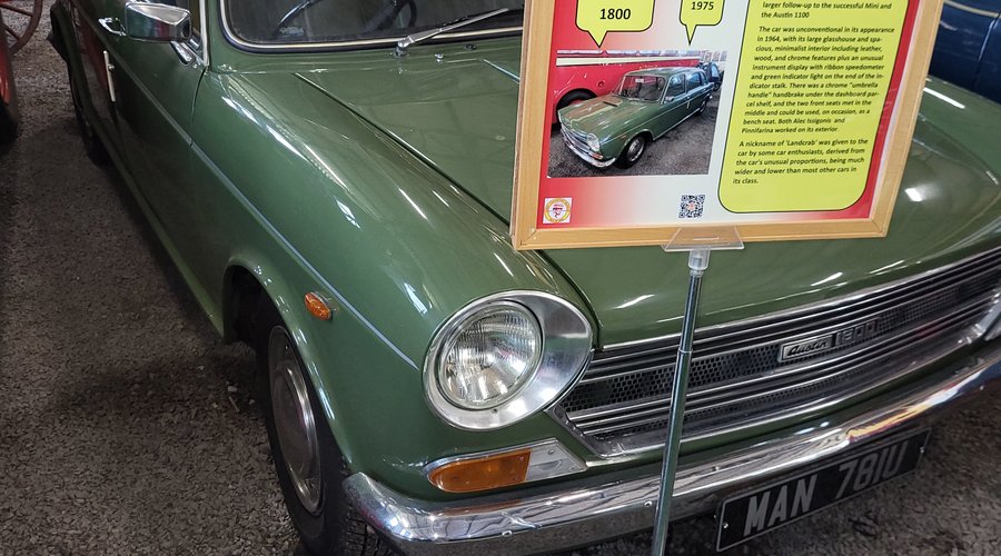 Dad's boss had one of these.  Huge inside too.