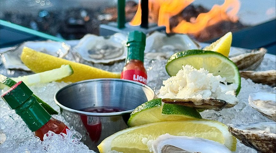 Oyster and Prosecco 