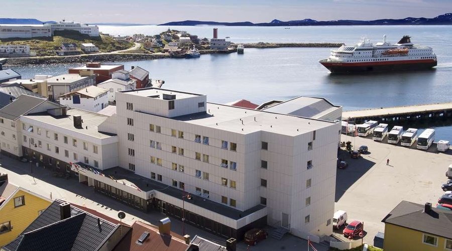 Scandic Honningsvag exterior Hurtigruten