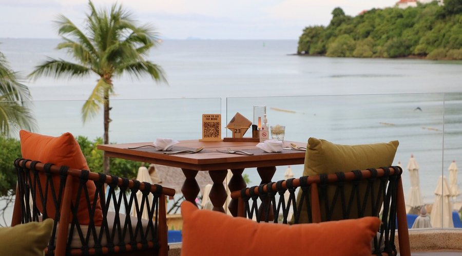 Tamarind Restaurant in Phuket is an innovative Thai cuisine at Pullman Phuket Panwa Beach Resort - outdoor dinner and the view