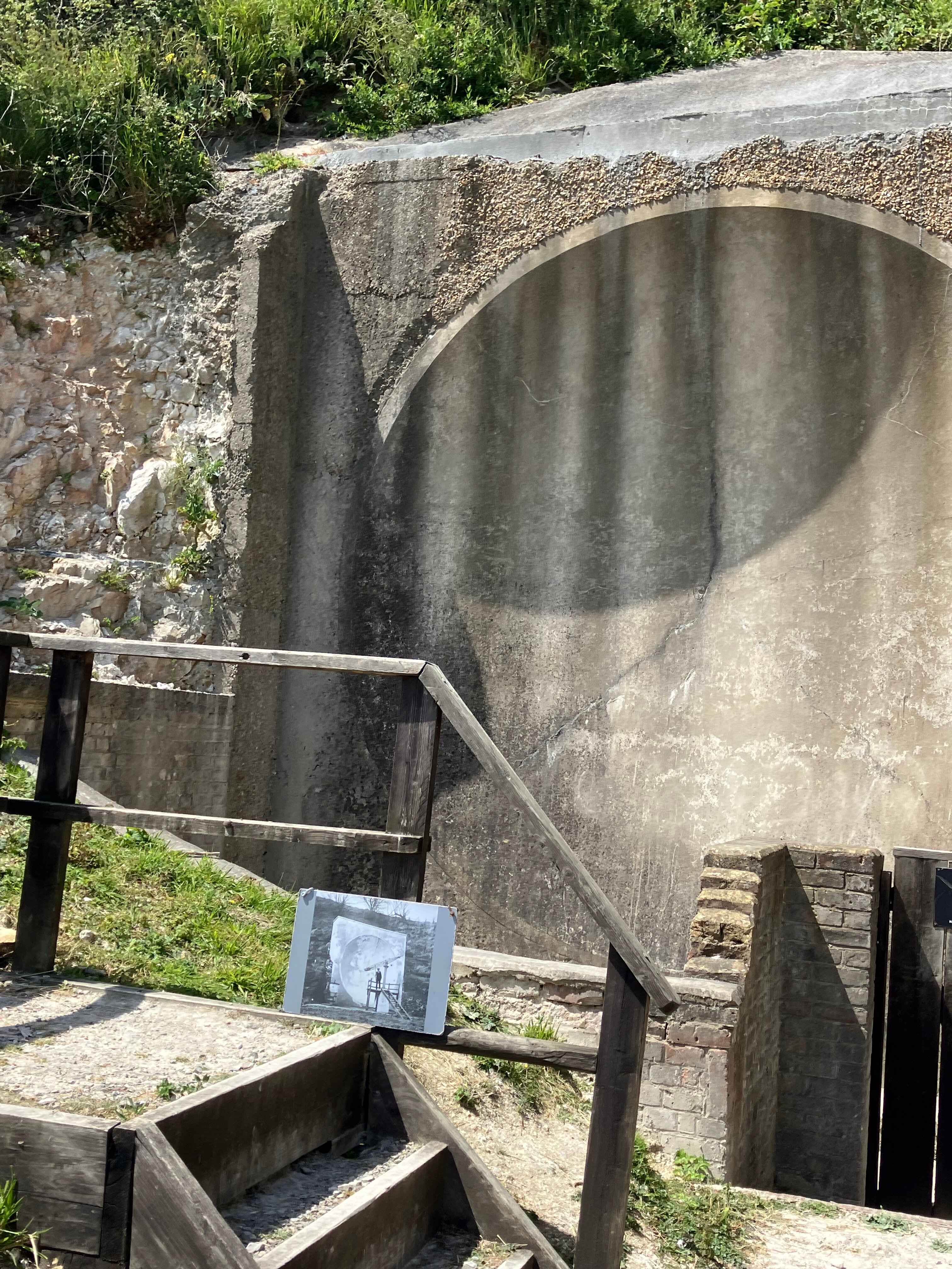 DOVER SOUND MIRRORS (2025) All You Should Know BEFORE You Go