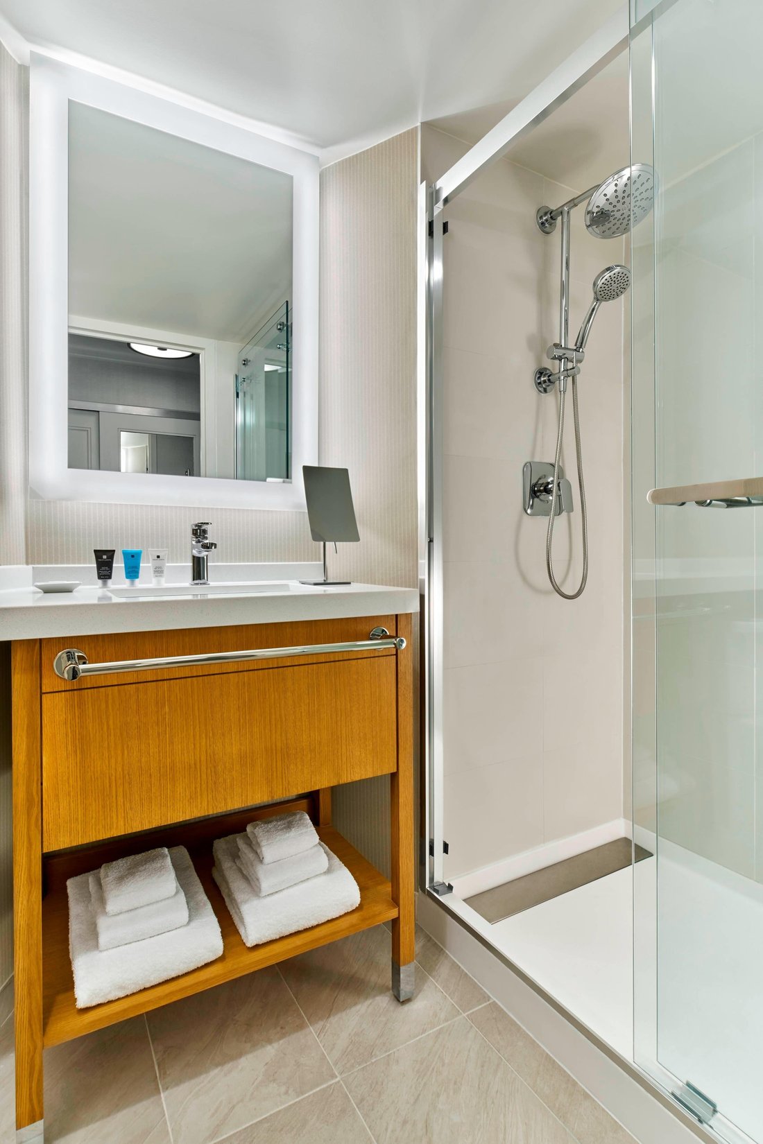 DELTA HOTELS RICHMOND DOWNTOWN - Updated 2024 Prices & Hotel Reviews (VA)