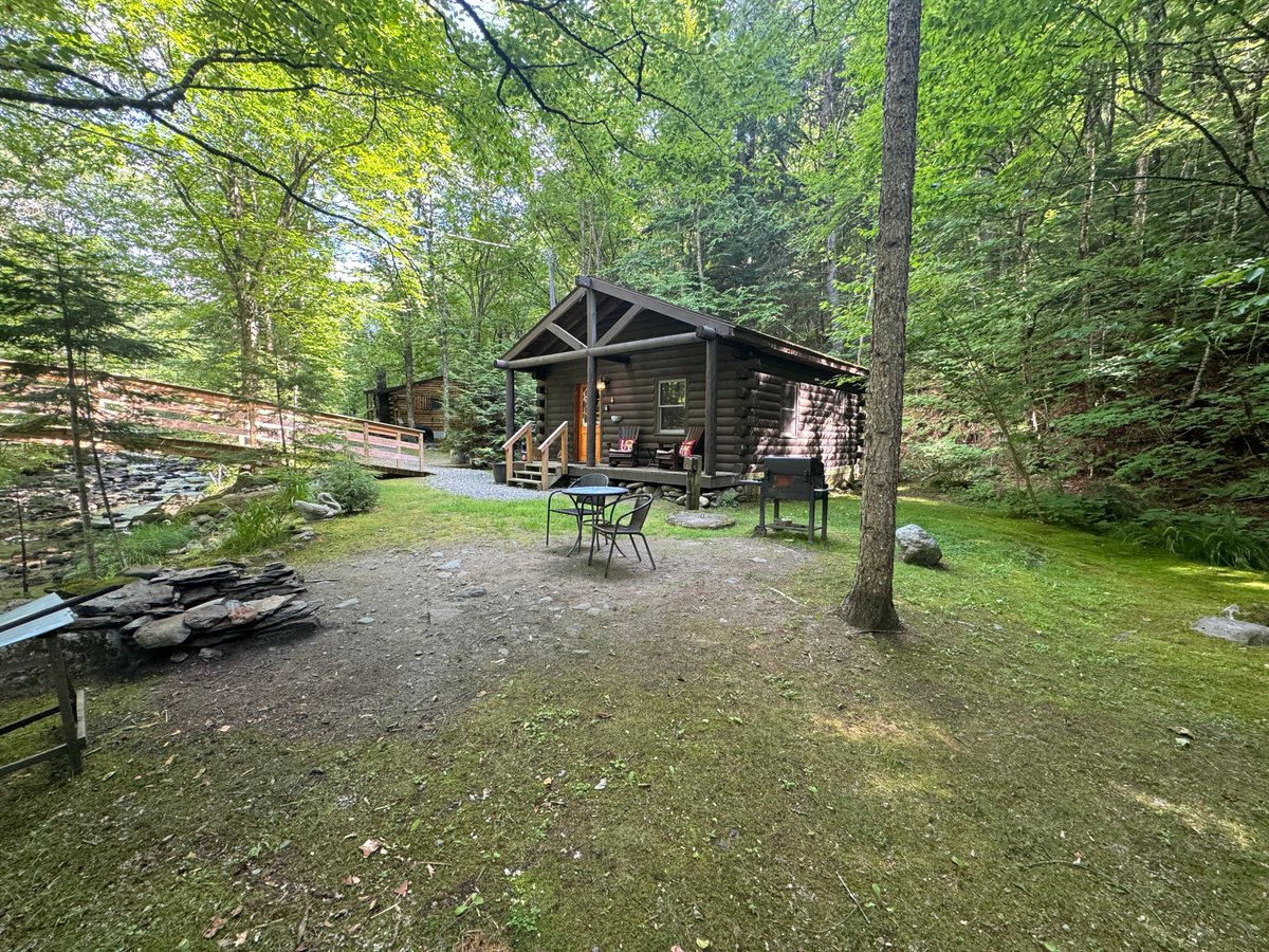 RUSTIC LOG CABINS - Updated 2024 Campground Reviews (Lisbon, NH)