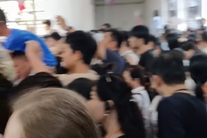 旅客