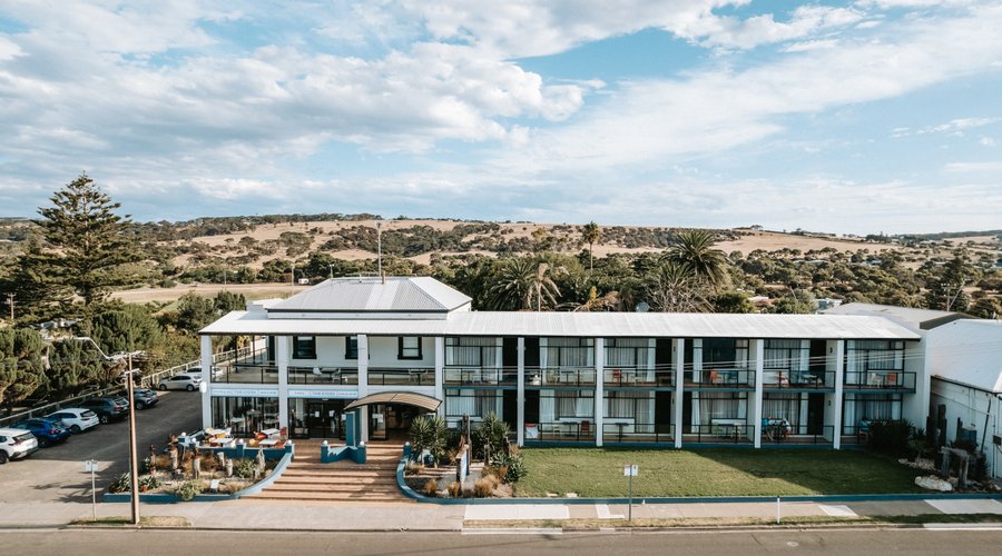 Seafront Hotel in Penneshaw, Kangaroo Island