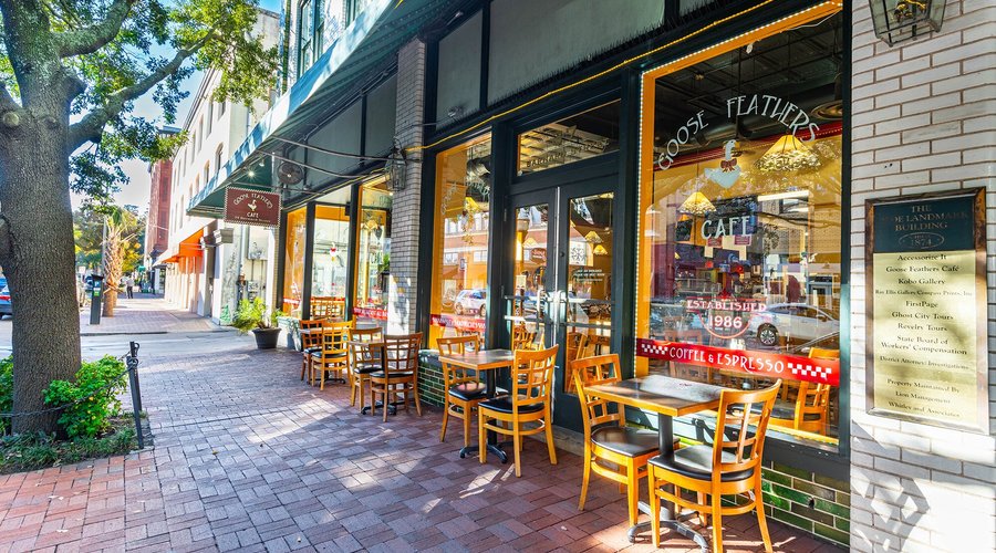Goose Feathers Cafe & Bakery