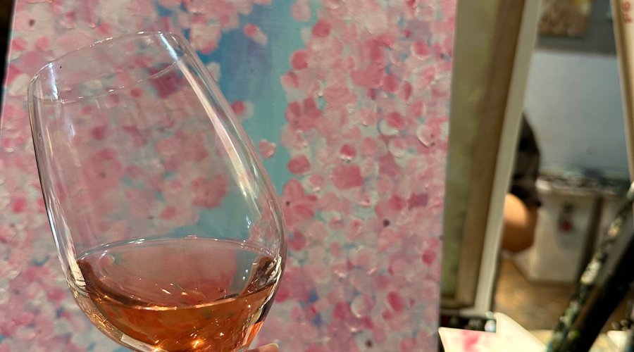 Painting Cherry Blossoms with a glass of wine at Artbar Daikanyama