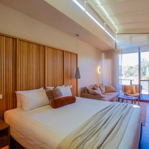 Euston Club Resort Riversuite Suite