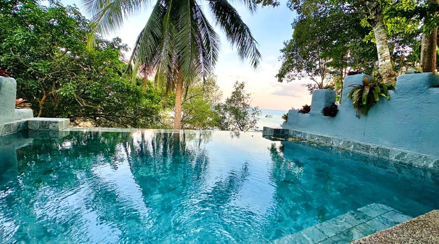 Pool Suite with private pool
