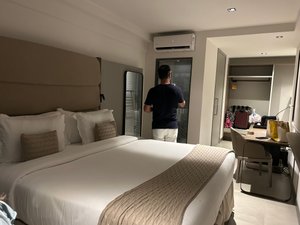 Room & Suite