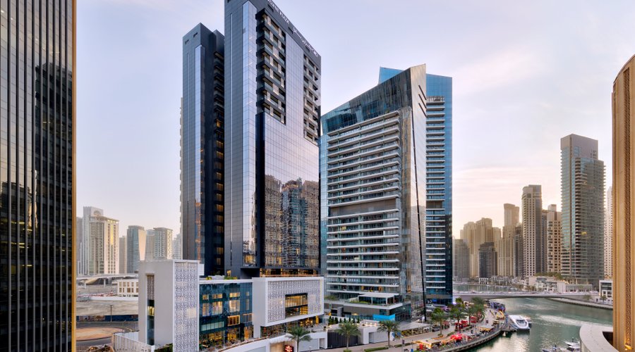 Luxury hotel in the heart of Dubai Marina
