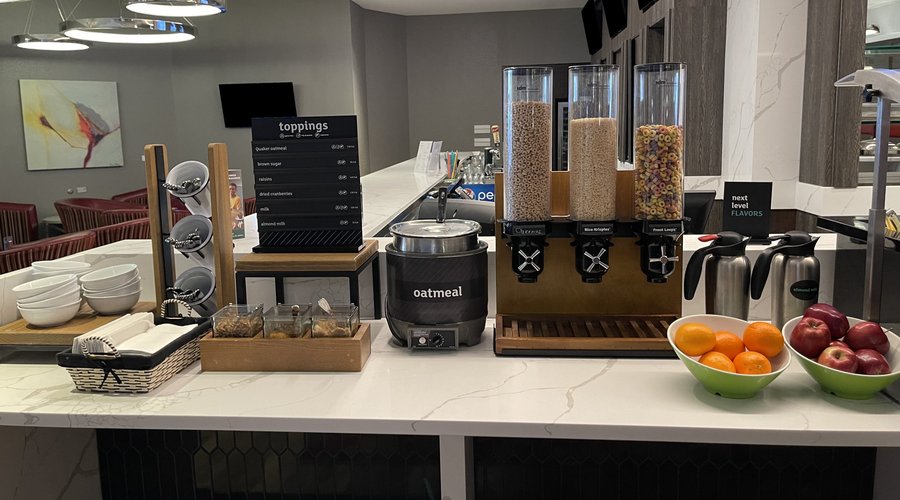 Winnipeg Breakfast buffet hotel