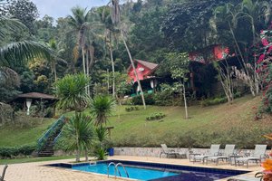 Piscina e praia