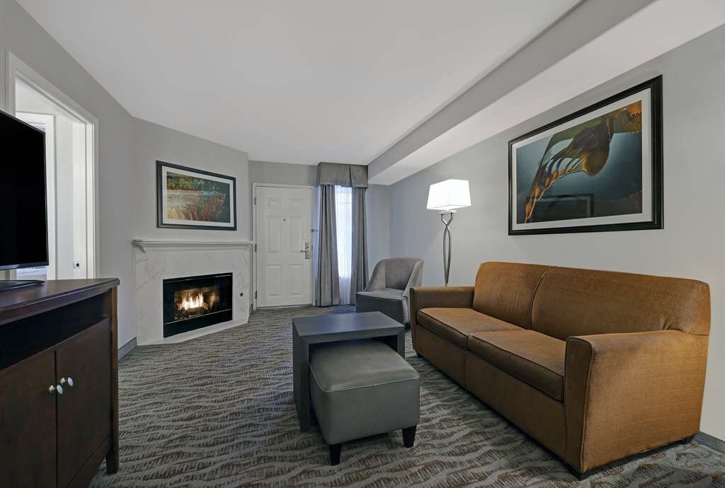 春夏新作 of Review - Rocks!! Natalie Sonesta Portland Suites ES トップス