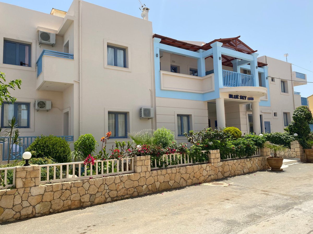 BLUE SKY APARTMENTS (Kato Gouves, Crete) - Hotel Reviews, Photos, Rate ...