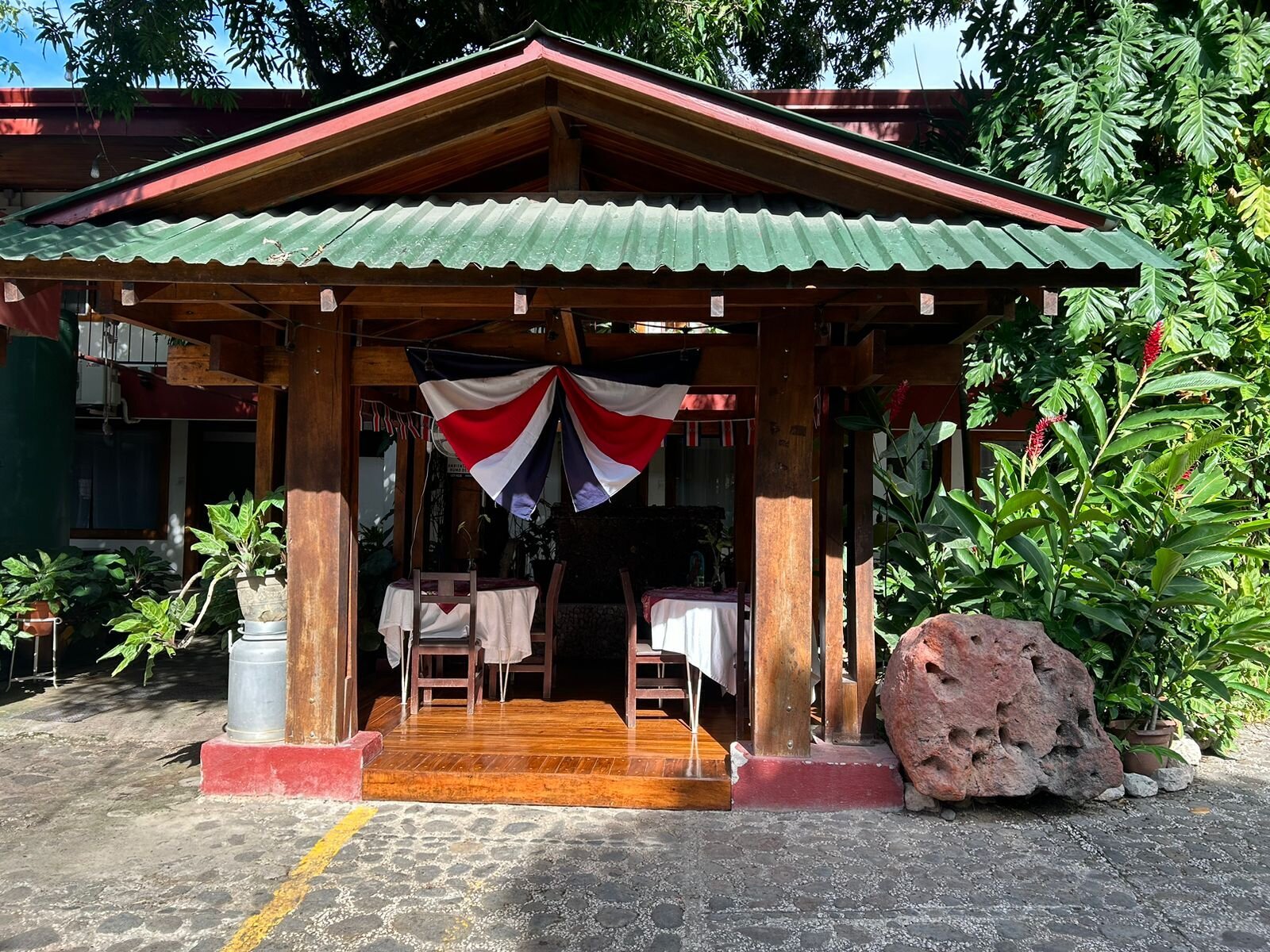Hotel Javy by null
