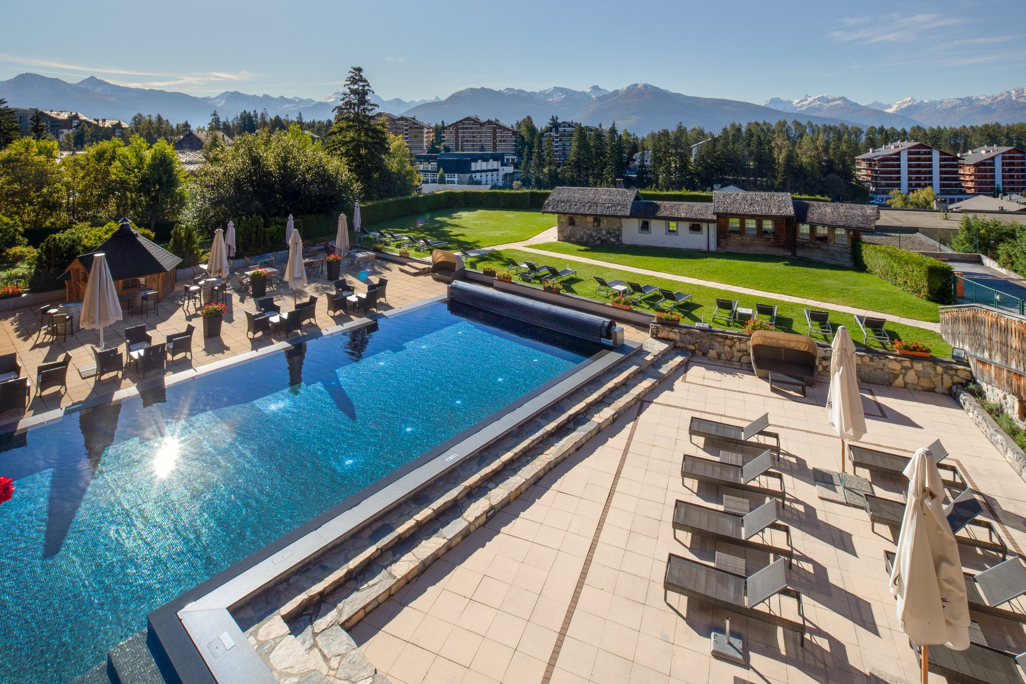 Hostellerie du Pas de l'Ours, Relais & Châteaux by null