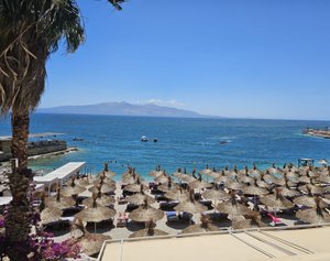 Pool og strand