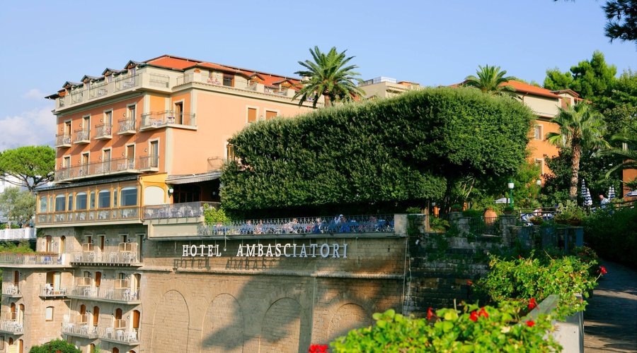 Vista Esterna Dell Hotel