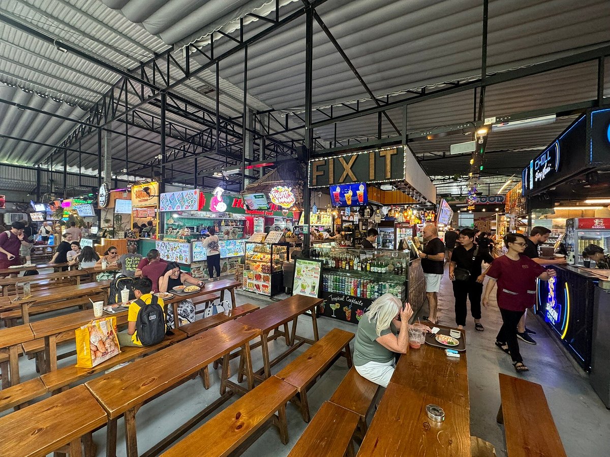 STREET FOOD MARKET BEN NGHE, Ho Chi Minh City - Restaurant Reviews