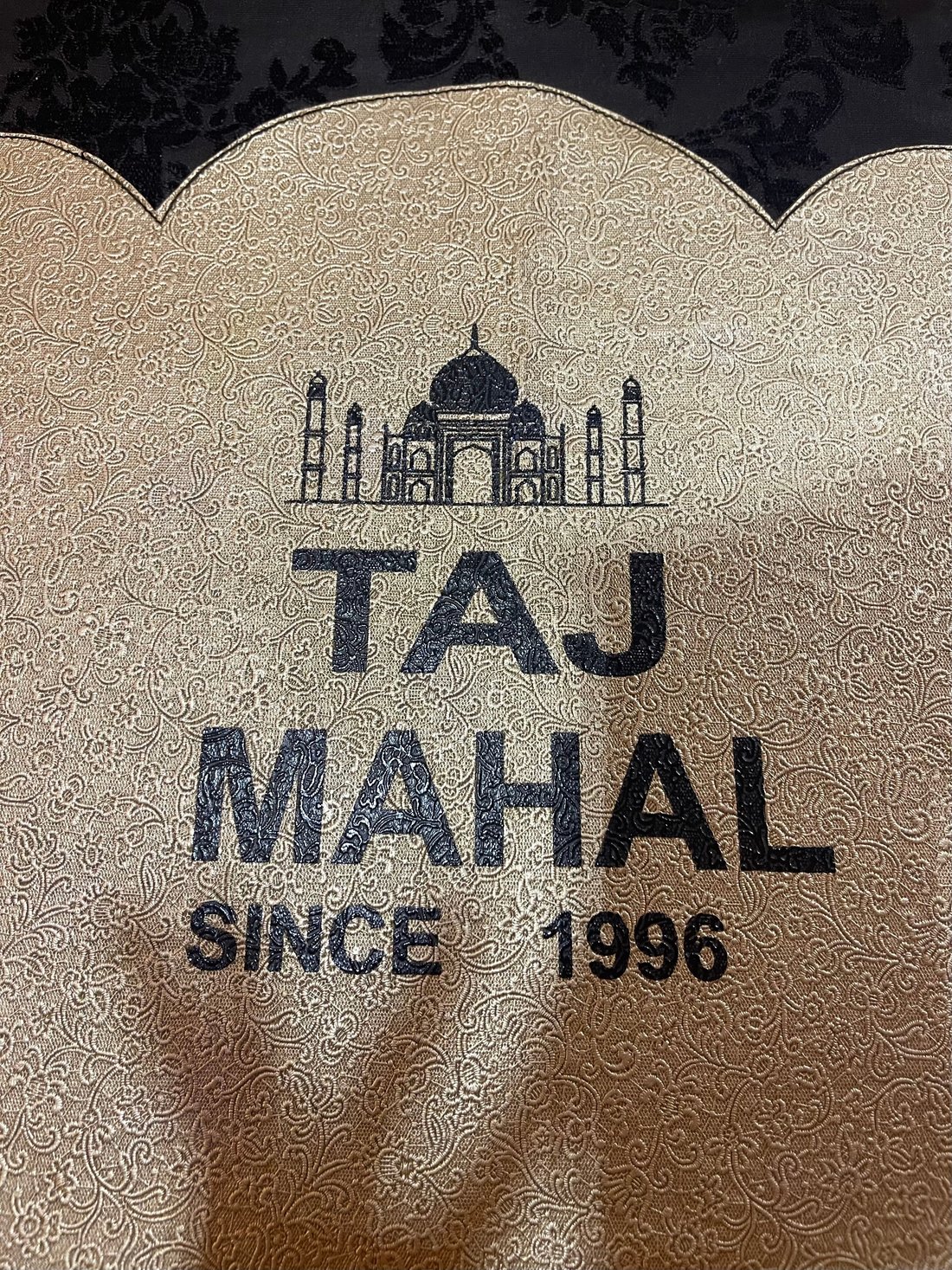 Taj Mahal Indin Restaurant, 살루 - 레스토랑 리뷰 - 트립어드바이저