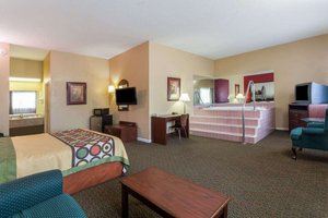 Room & Suite