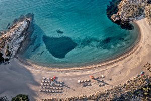 Pool & Beach