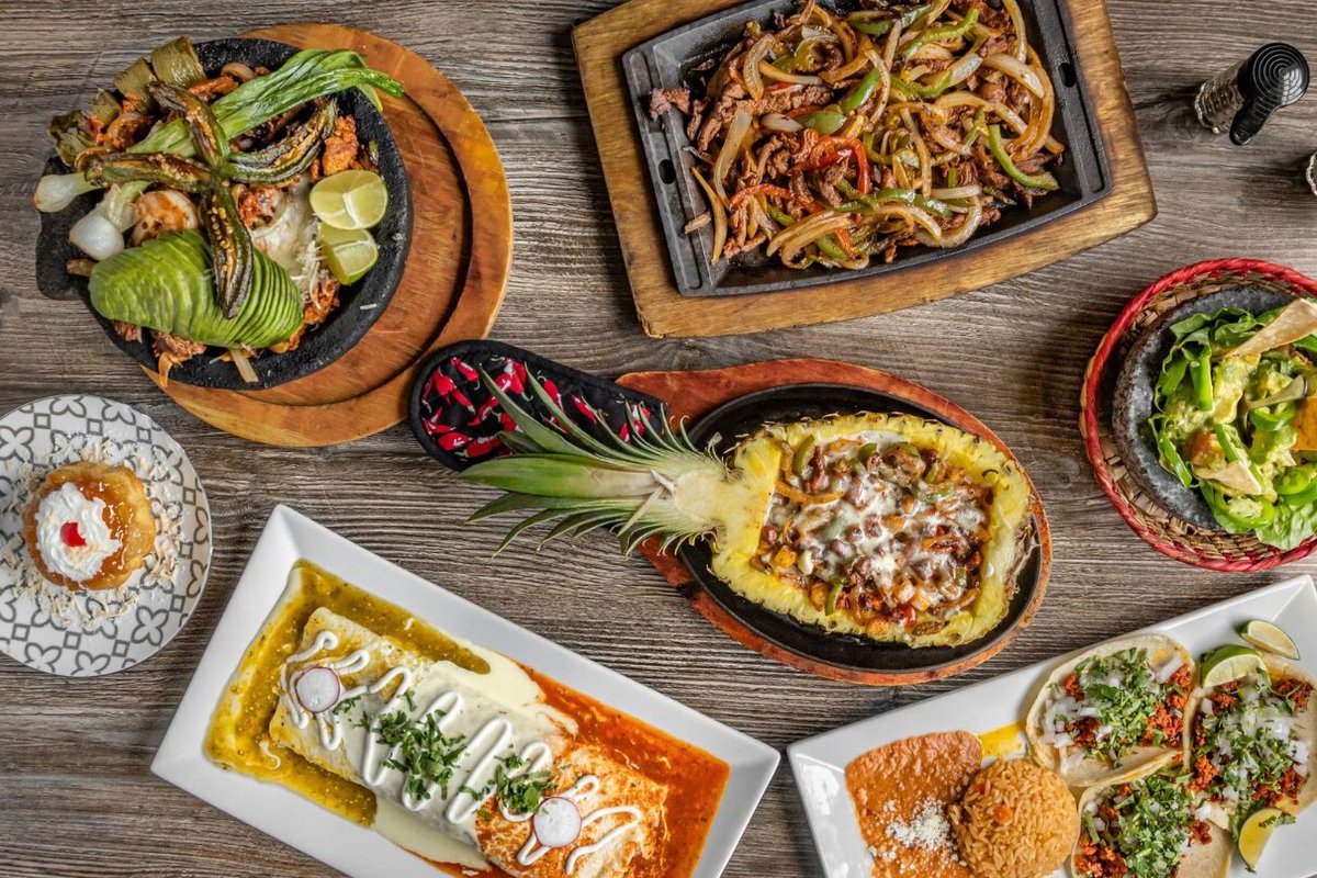 THE 10 BEST Restaurants in Daytona Beach Updated April 2025