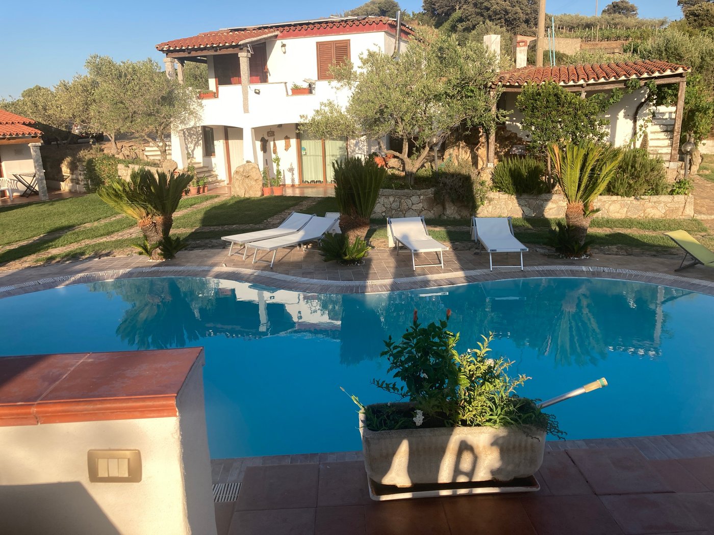 B&B 도모 데 레스테블라스 (Agriturismo B&B Domo de Resteblas, Berchidda) - 호텔 리뷰 & 가격 비교