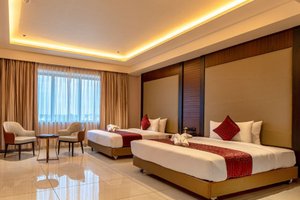 Room & Suite